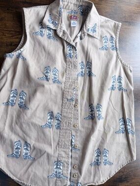 Vintage Barn Fly sleeveless shirt with blue cowboy boots